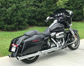 2018 Street Glide - $299 per month with approved credit. see store for details 