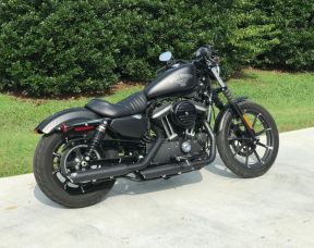 2017 Iron 883