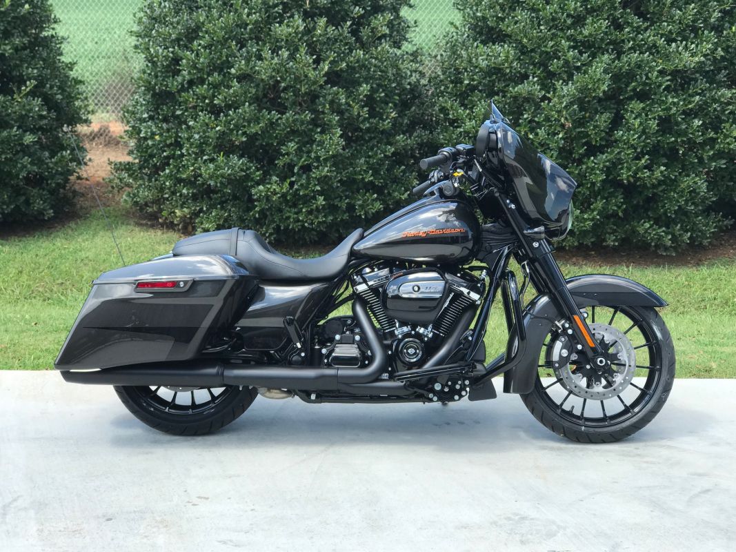 2019 Street Glide Special